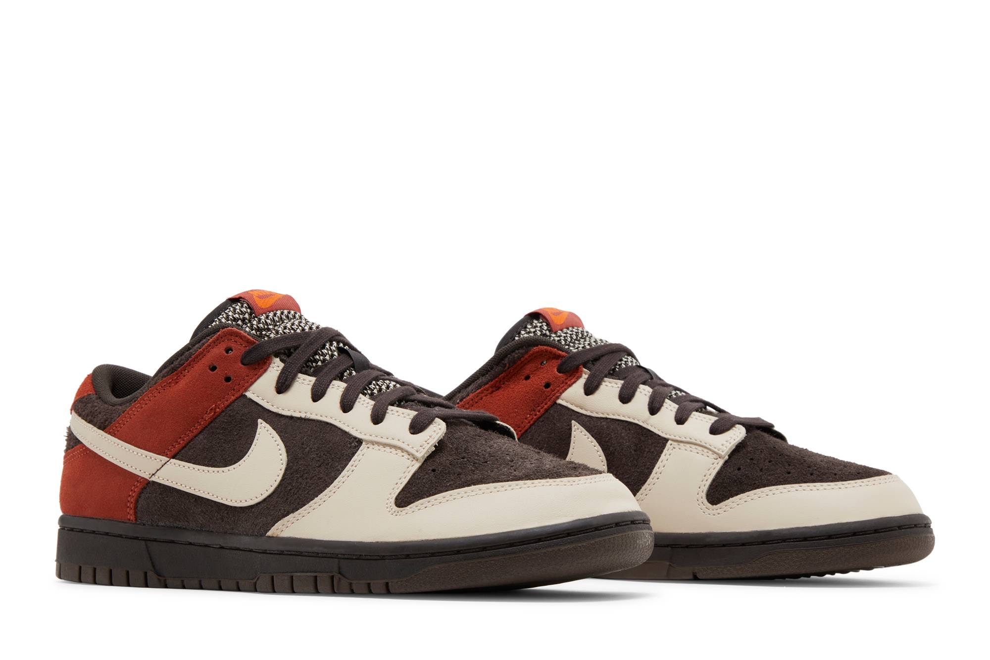 NIKE DUNK LOW ‘RED PANDA’