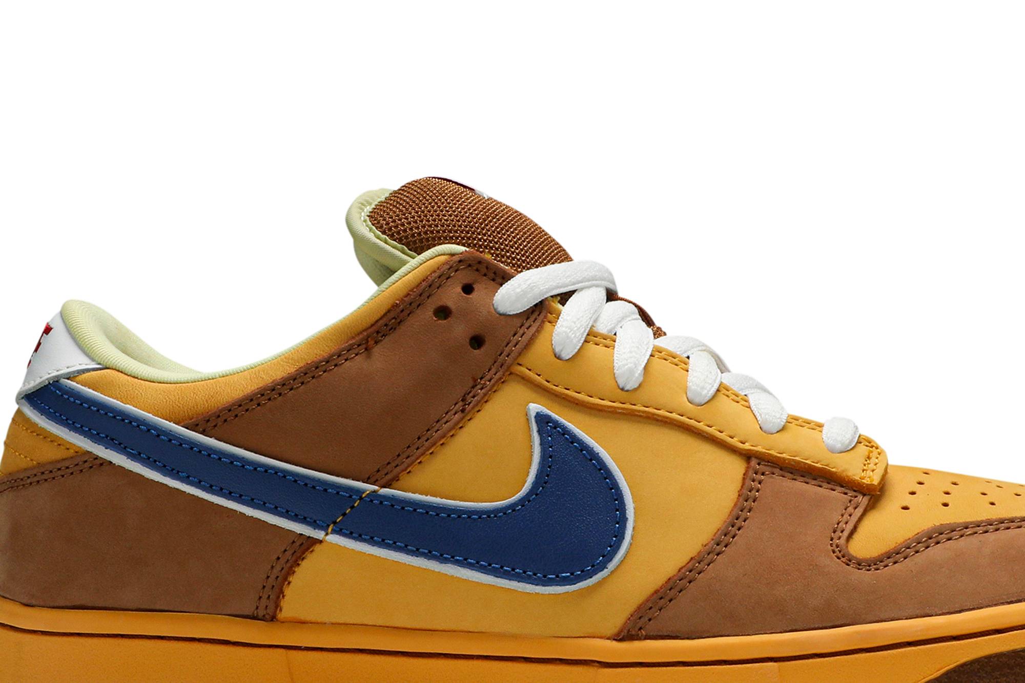 NIKE SB DUNK LOW PREMIUM ‘NEWCASTLE BROWN ALE’