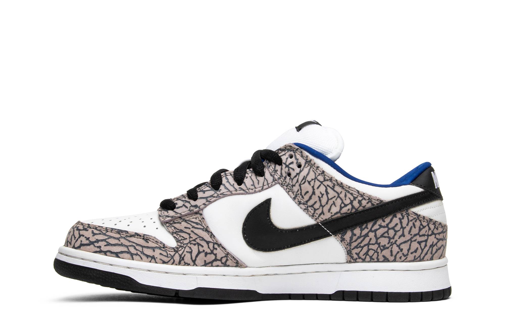 NIKE SB DUNK LOW PRO X SUPREME 'WHITE CEMENT’