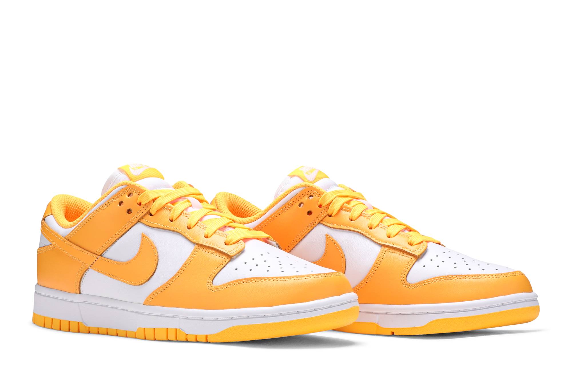 NIKE DUNK LOW ‘LASER ORANGE’